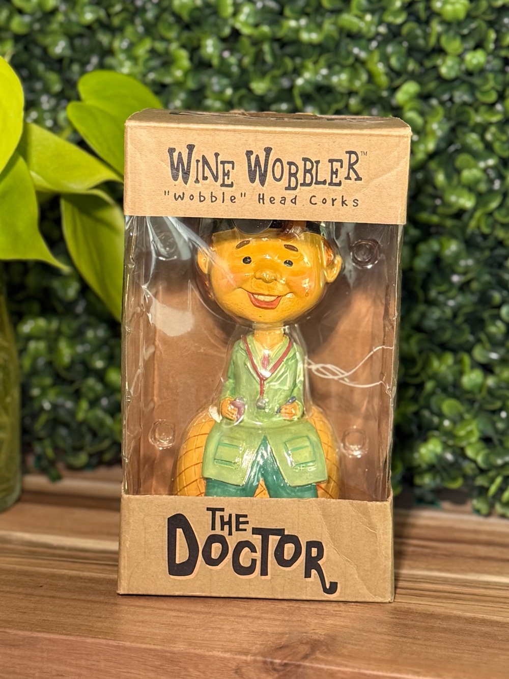 The Doctor Figure Cork - Green
